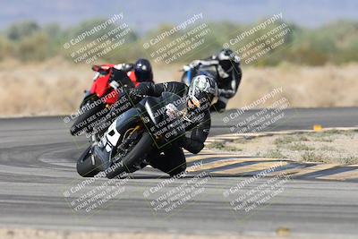 media/Nov-16-2025-Race Pace (Sun) [[8c5fa54630]]/Verified Riders/7-Turn 4 (1155am)/